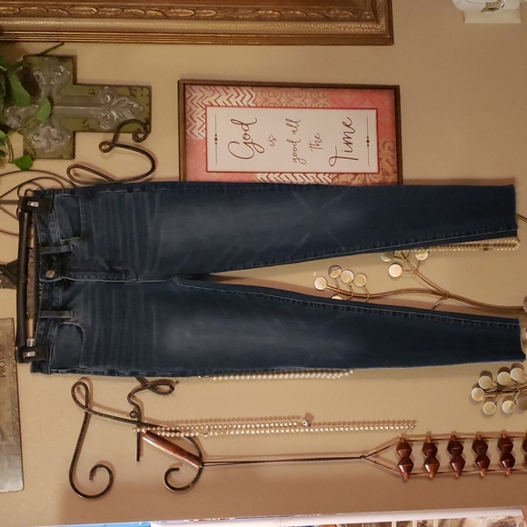 American Eagle Outfitters Denim - American Eagle Outfitters Next Level Stretch Super Skinny Jeans Size 0R